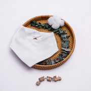 Lätzchen – Feine Schlichtheit